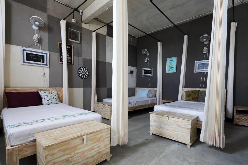 Barn N Bunk Hotel Gianyar  Exterior photo