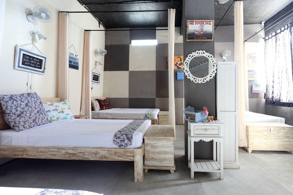 Barn N Bunk Hotel Gianyar  Exterior photo